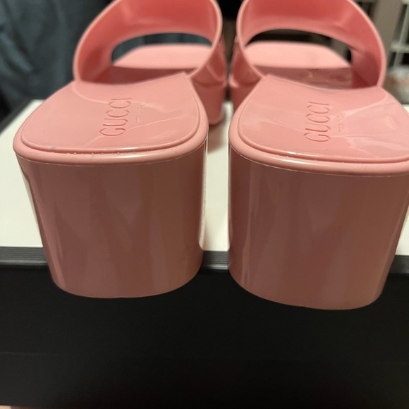 Gucci Slide Sandals - Picture 3 of 7